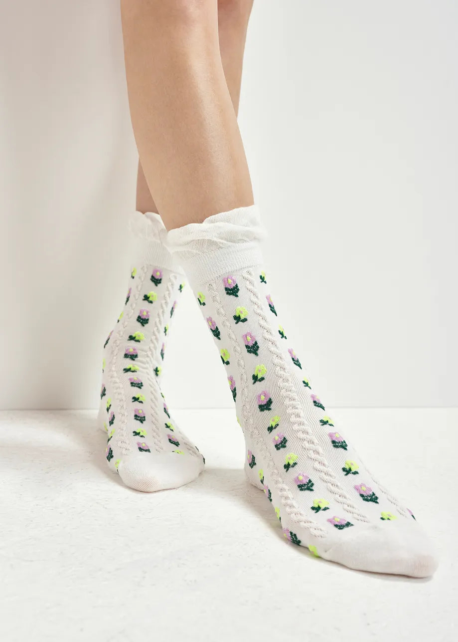 Hafter Frilly Socks
