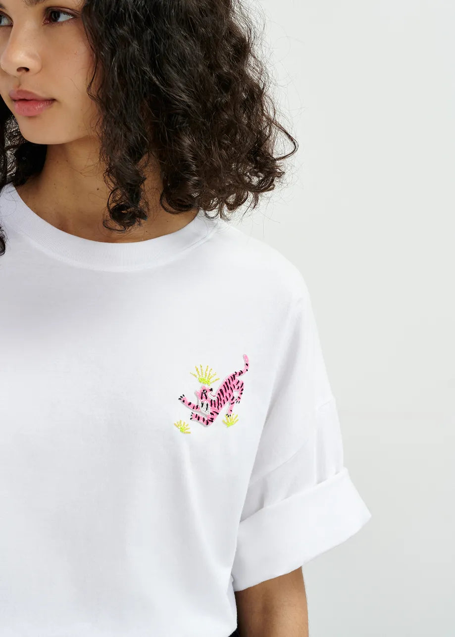 Hungle Embroidered T Shirt