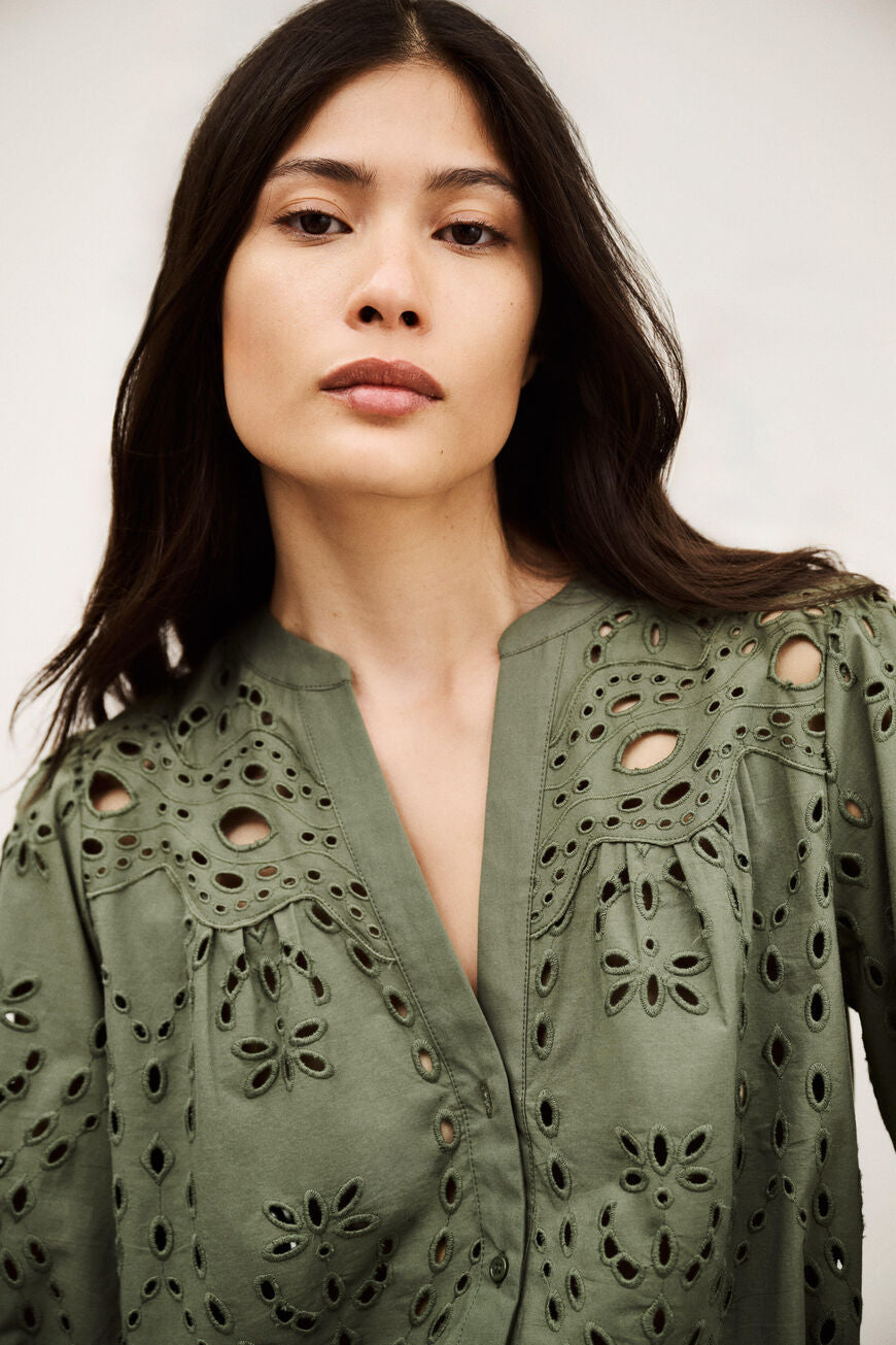 Beatrice Boka Shirt