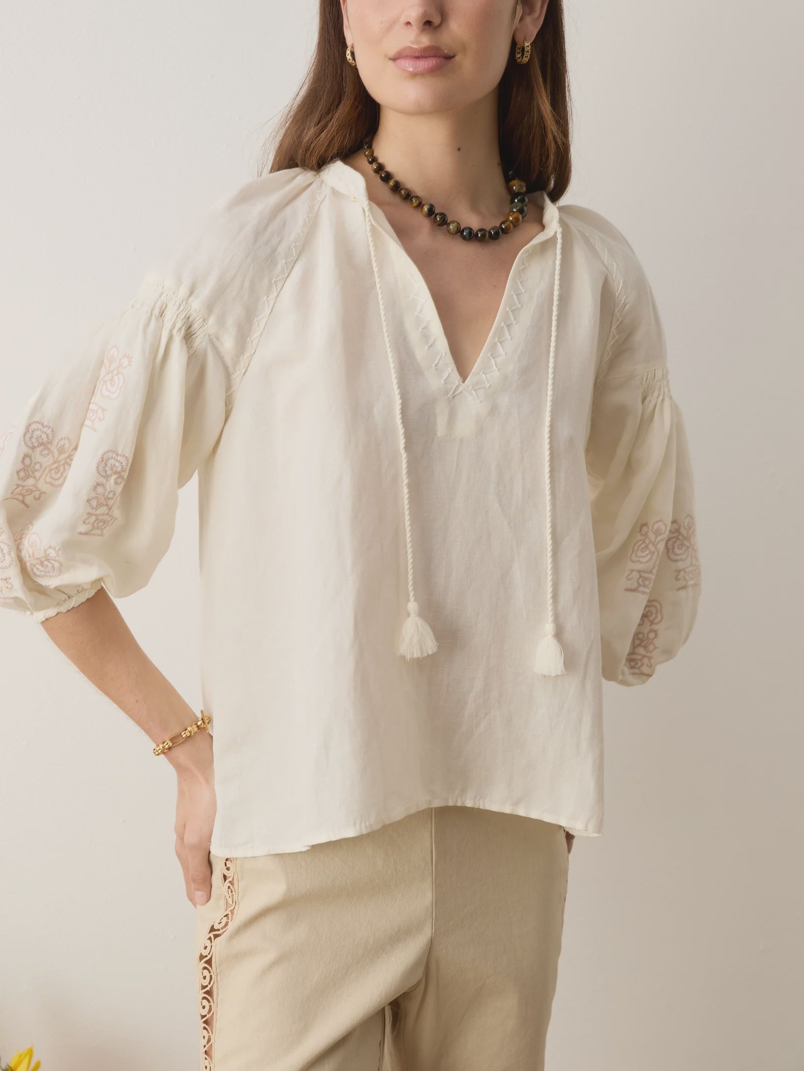 Malissa Embroidered Blouse - Creme