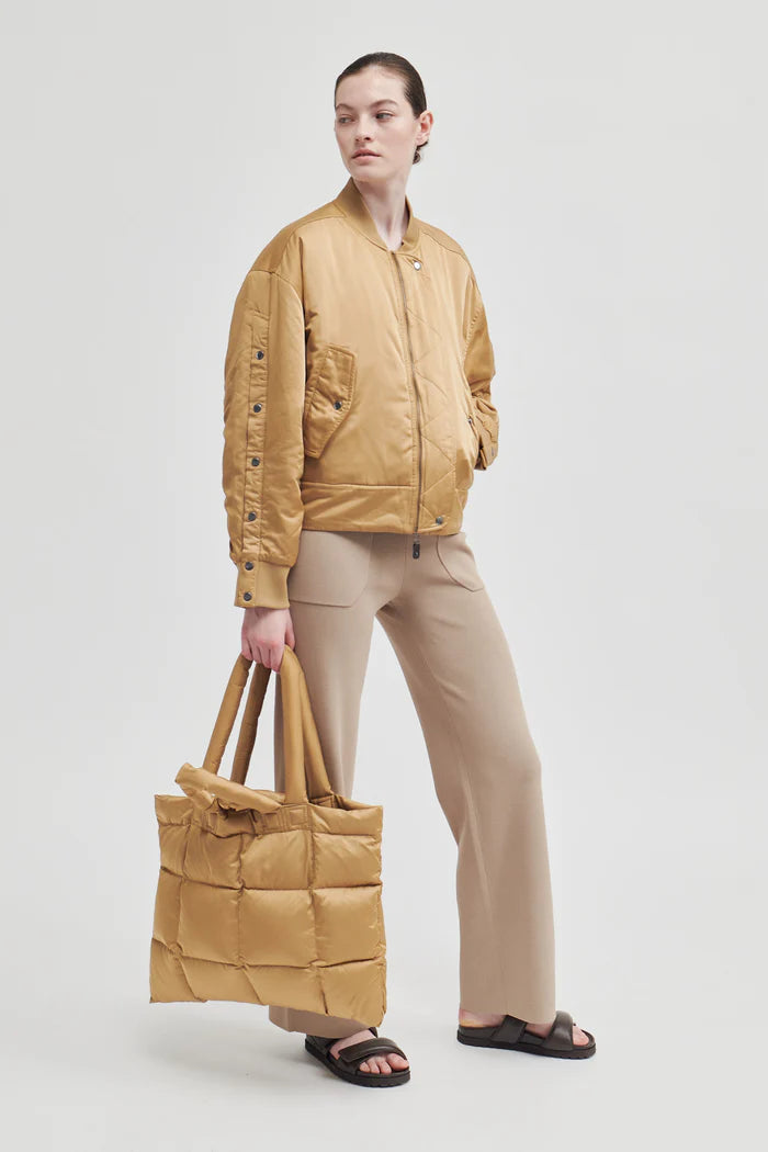 Bomber Puffer Bag