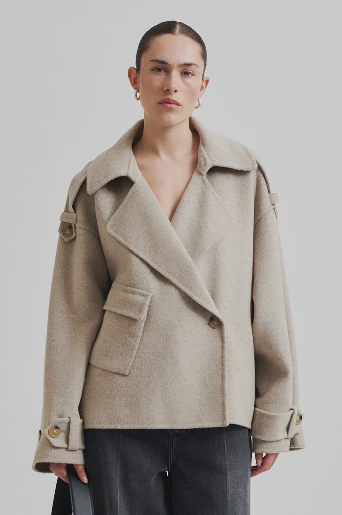 Walance Short Beige Jacket