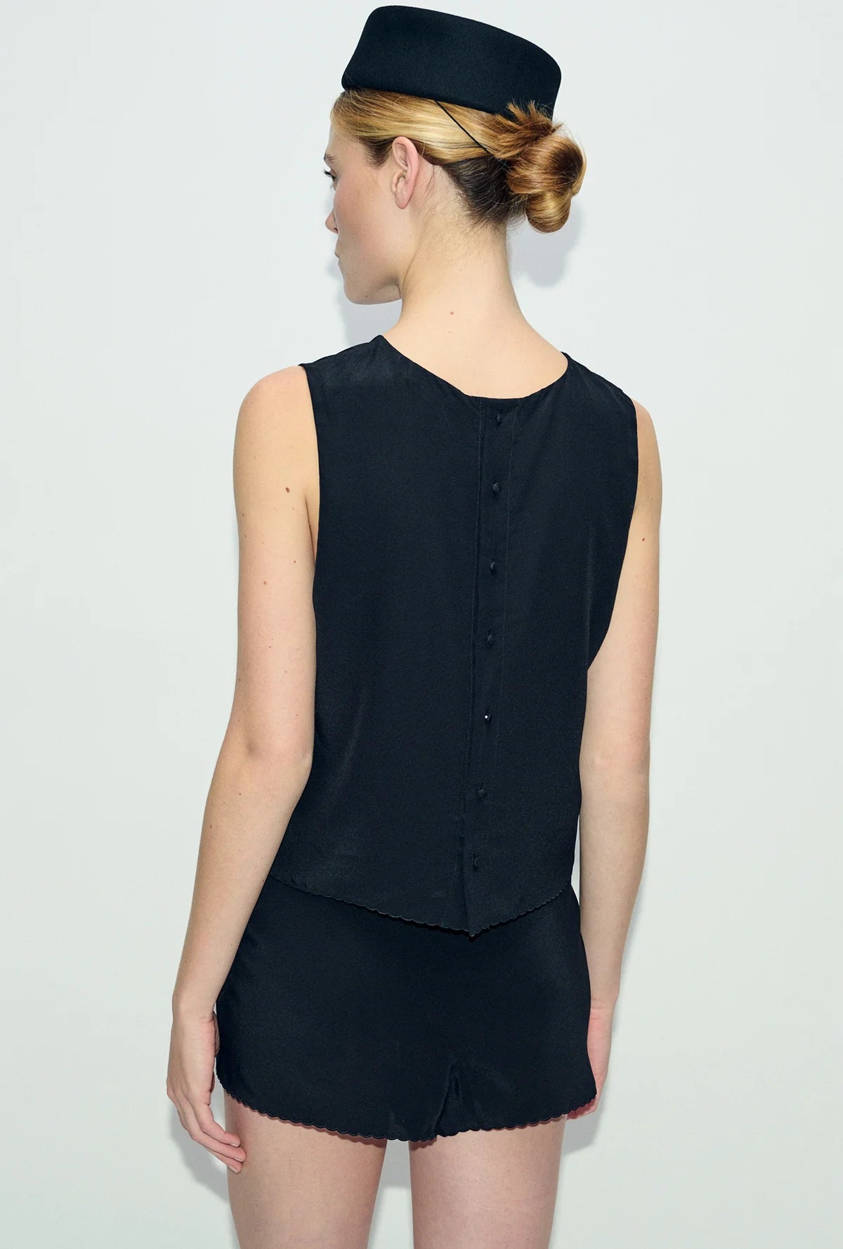 Scallop Elena Sleeveless Top