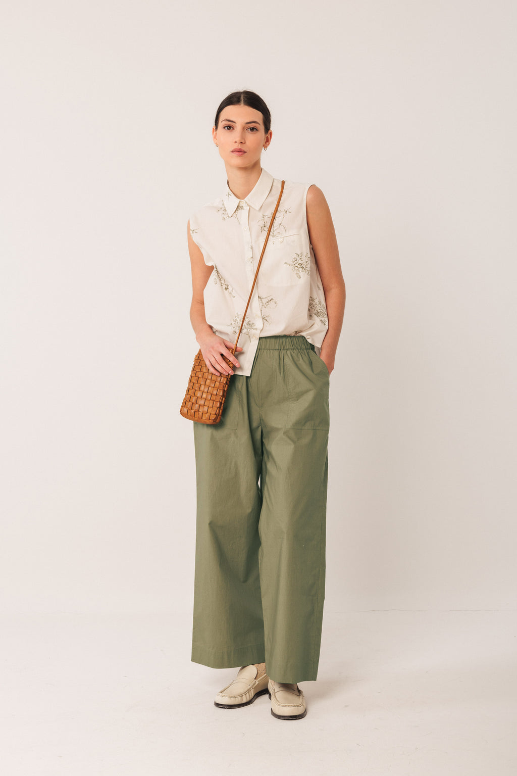 Khaki Print Sleeveless Shirt