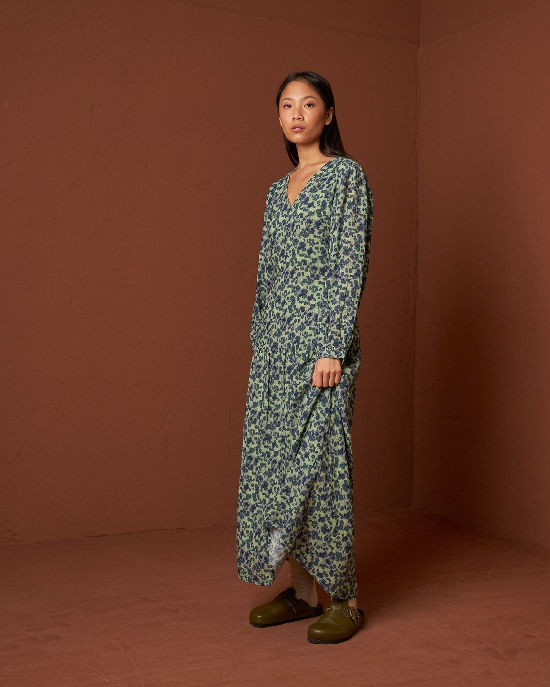 V Neck Cotton Midi Dress
