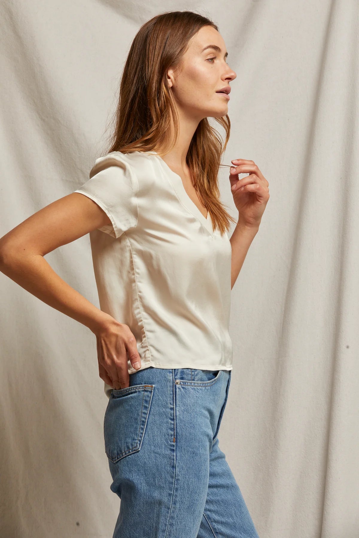 Amelie Satin V Neck Tee