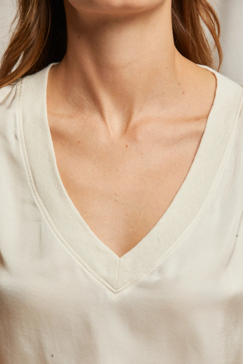 Amelie Satin V Neck Tee