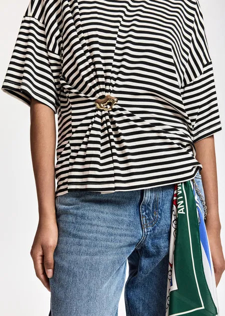 Kriss Striped  T Shirt w Brooch