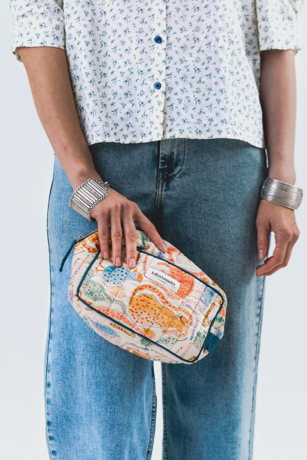 CaveLL Makeup Bag