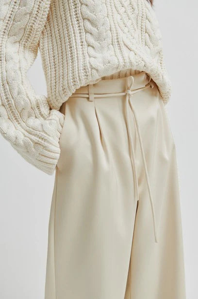 Dazzle Sateen Tie Front Pant