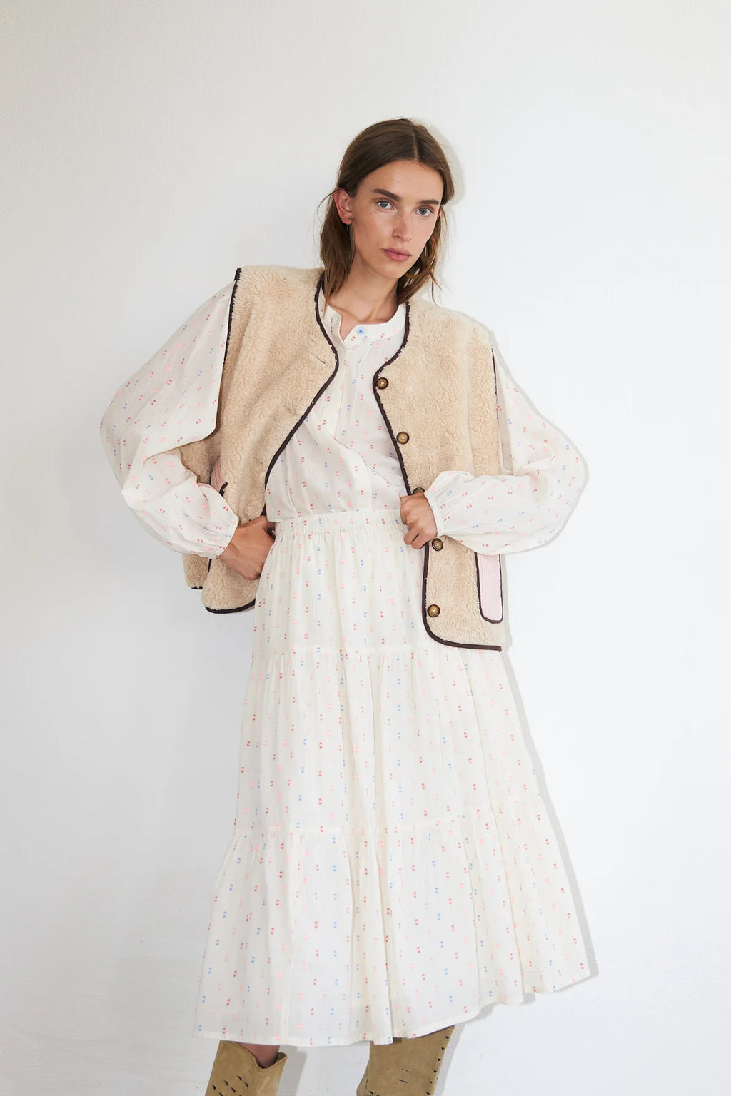 JaceLL Beige Vest