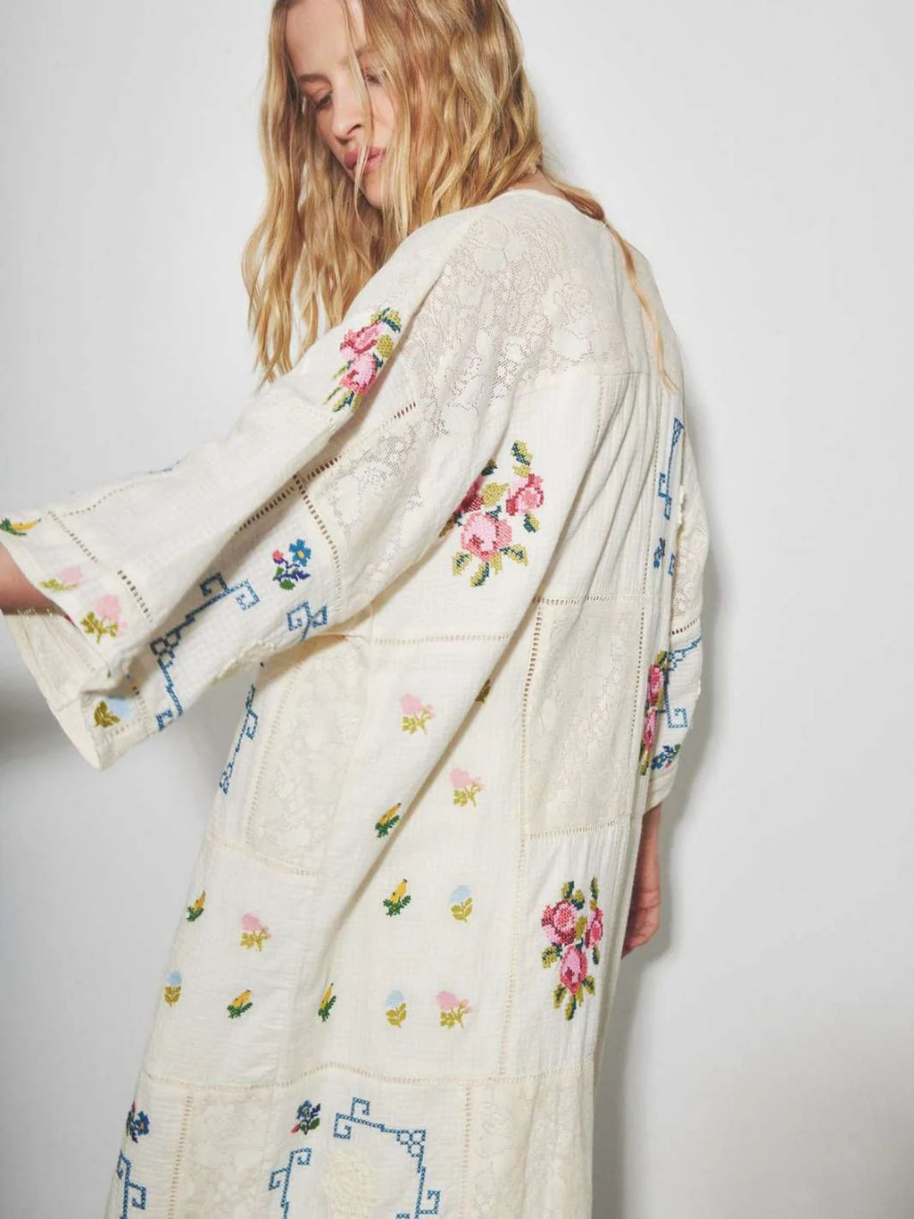 Vraim Kimono