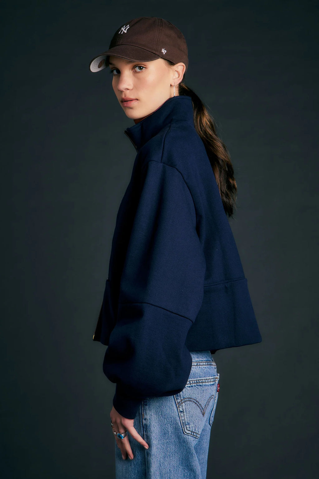 Runaway Zipup Sweatshirt - Navy