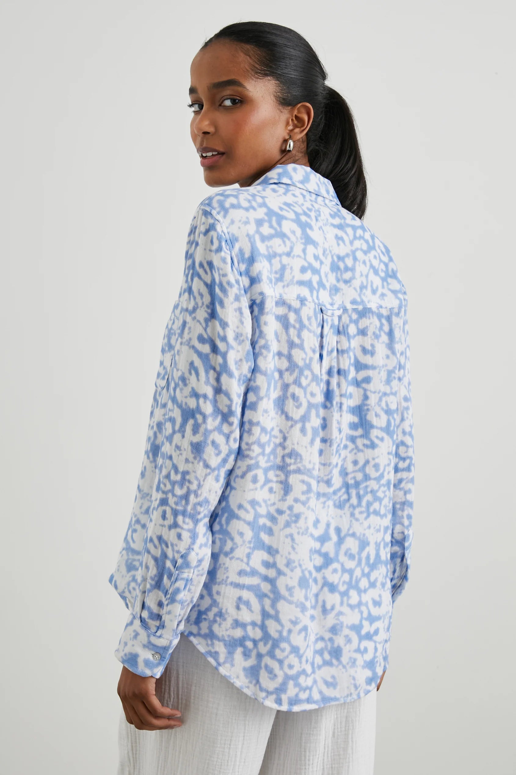 Ellis Shirt - Blue Diffused Cheetah