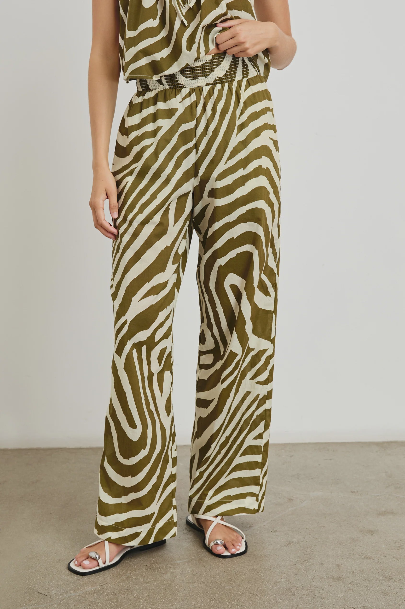 Brendon Pant - Selva