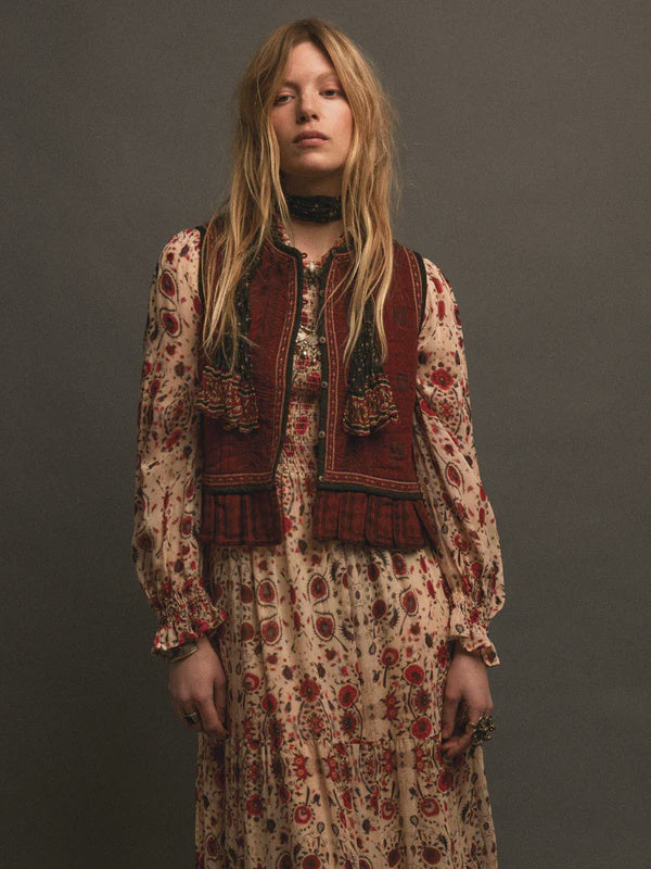 Casilda Vest