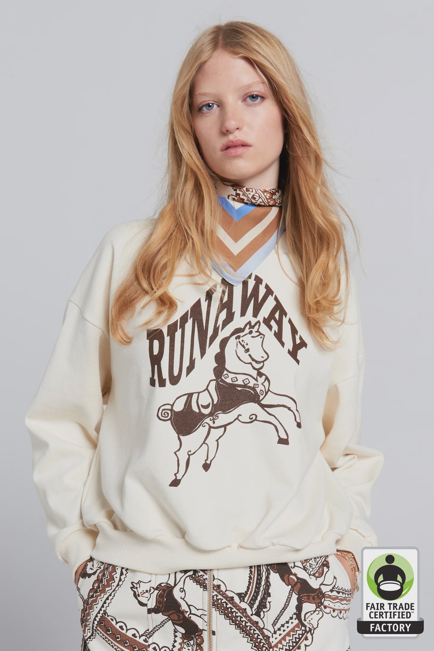 Carousel Sweatshirt Ecru/Mocha