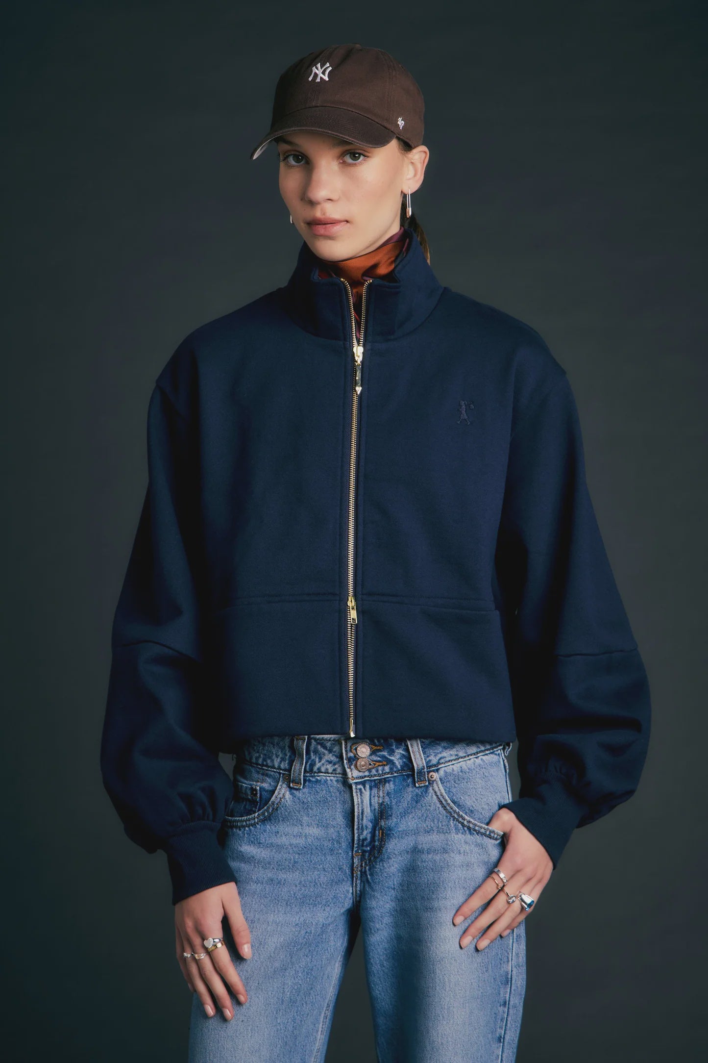 Runaway Zipup Sweatshirt - Navy