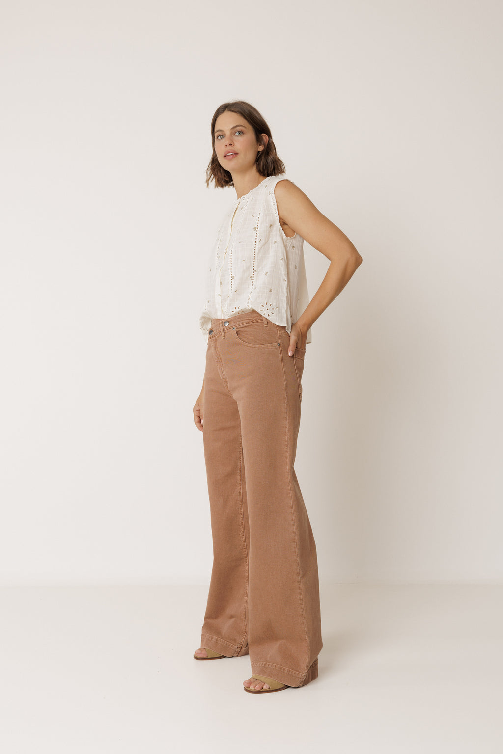 Sleeveless Cotton Dobby  Blouse