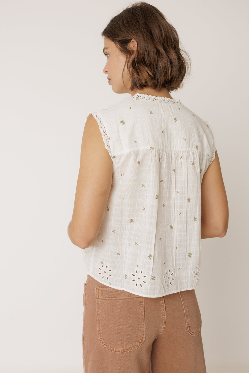 Sleeveless Cotton Dobby  Blouse