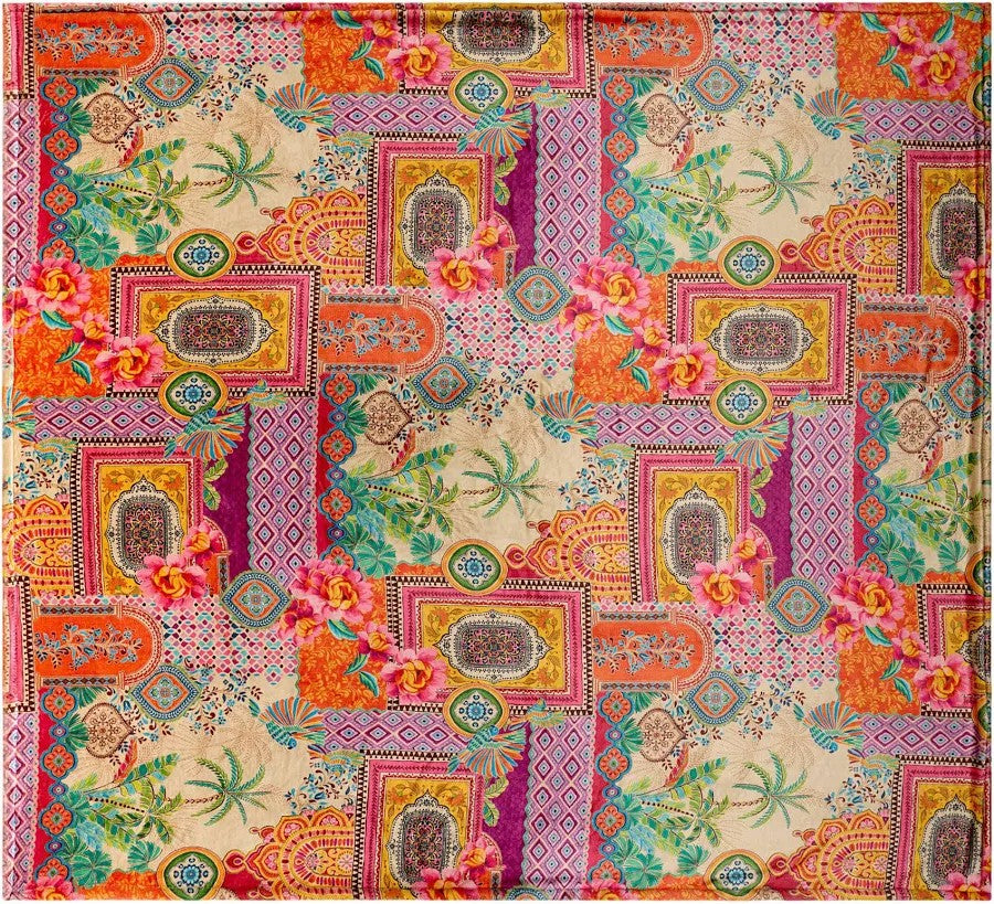 Laurel Cozy Blanket - Tami