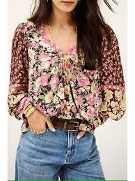 Iline Bordeaux Blouse