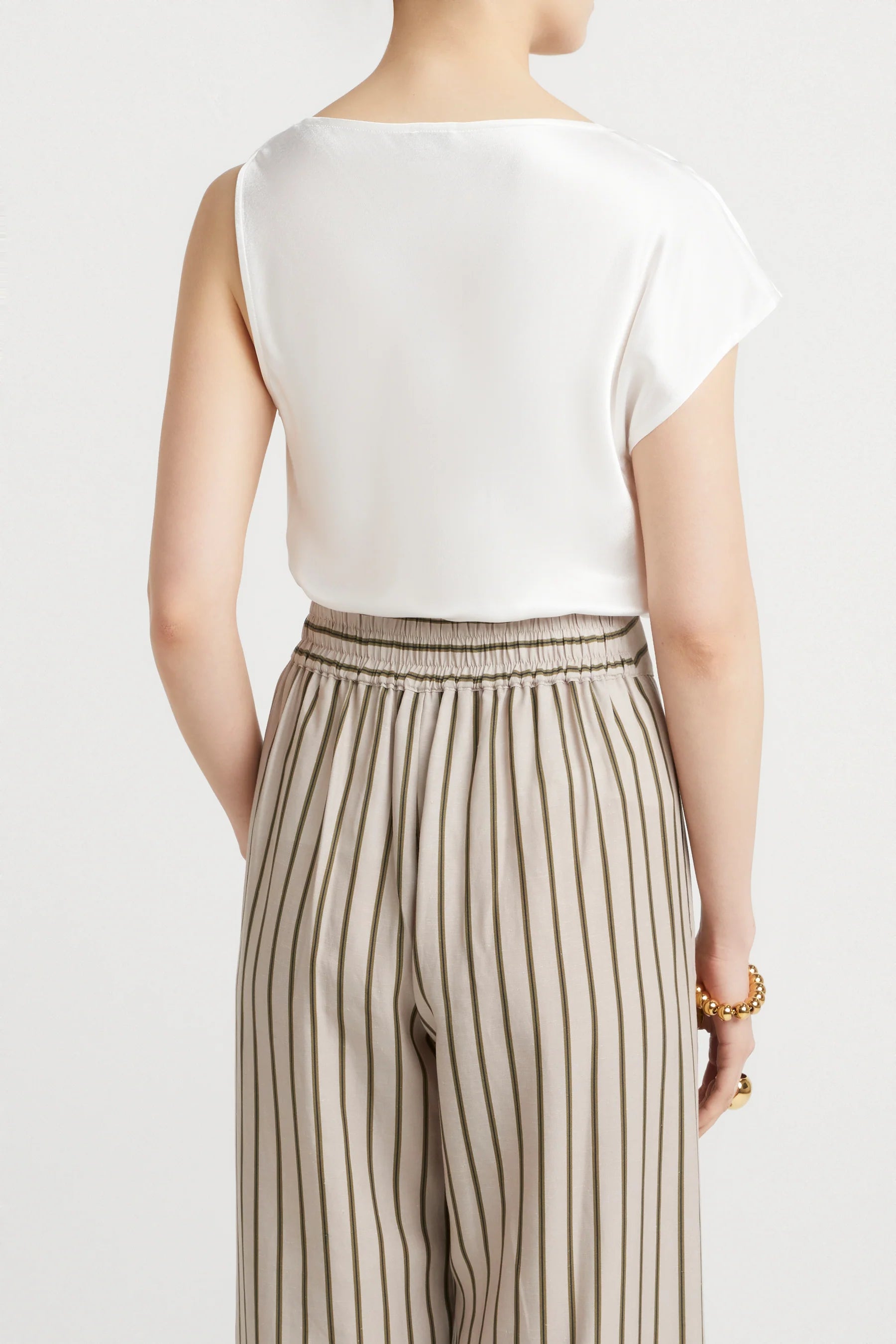 Emilie Top - Oyster