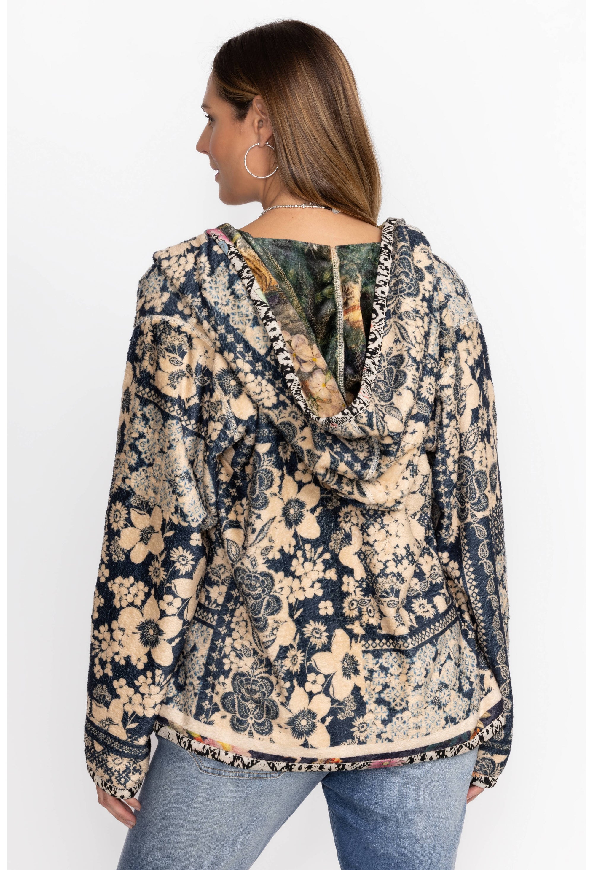 Joan Sherpa Jacket - Rawi Scarf Print