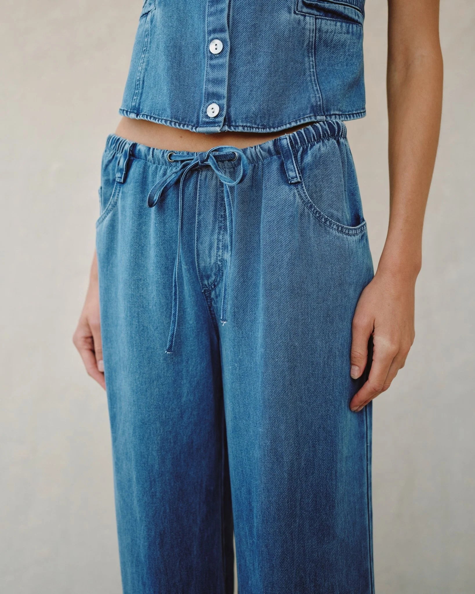 Drawstring Jean