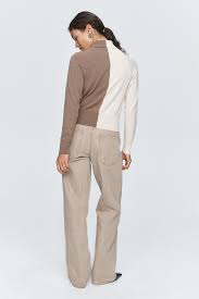 Foundations Cardigan Ovory/Doe