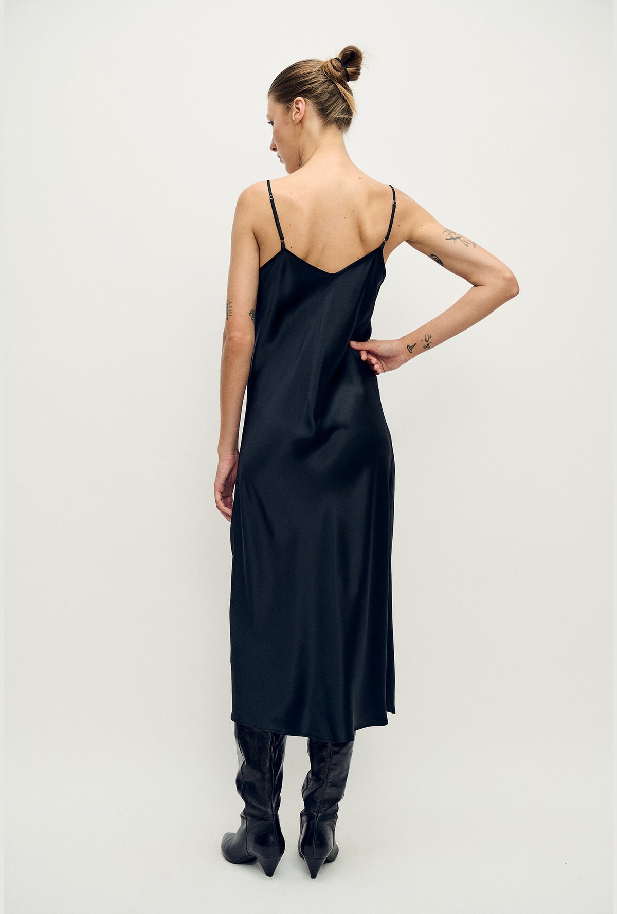 90's Slip Dress - Black