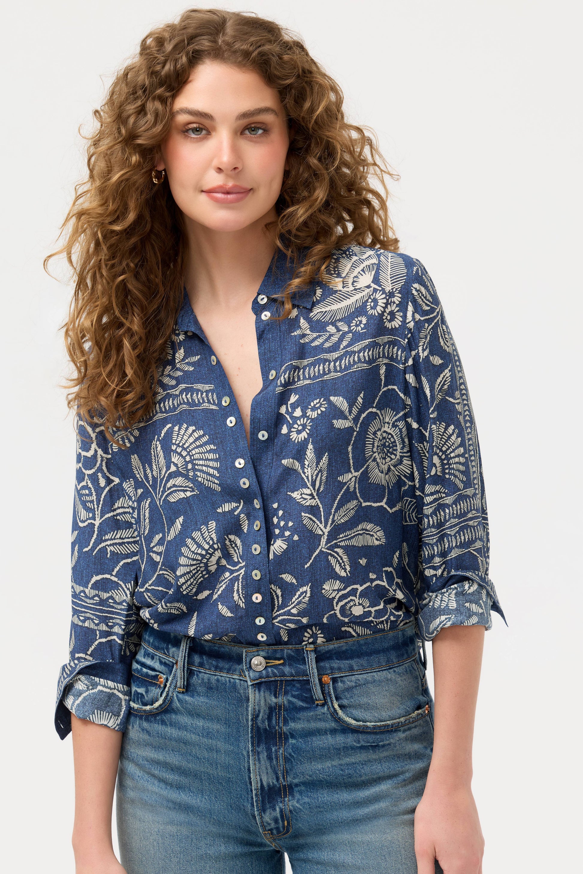 Button Shirt - Vaelis