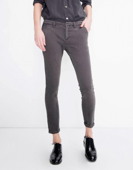 Sandy Tapered Chino