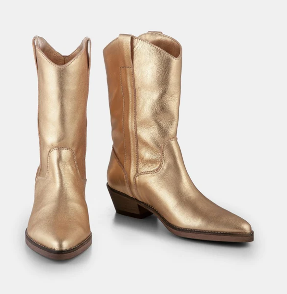 Tracey Boot