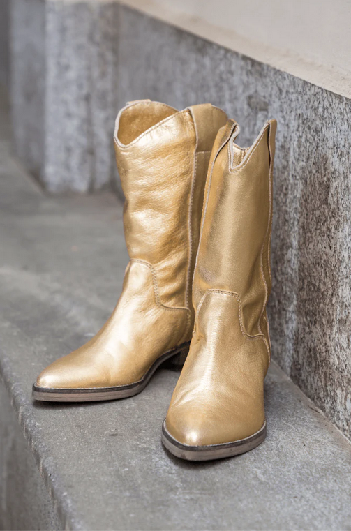 Tracey Boot
